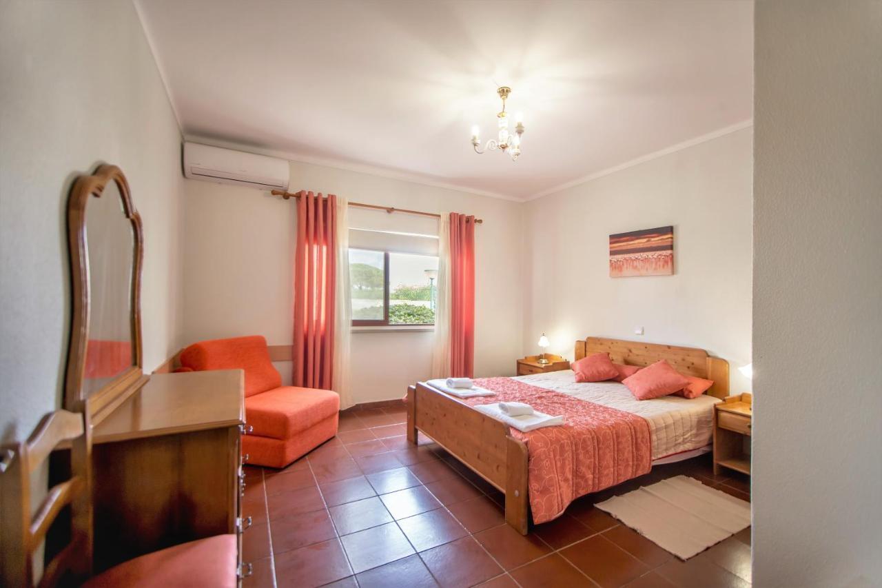 Atlantico Sul Apartment *